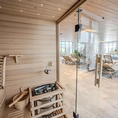 Skyline-sea In Odyssey Pool Fitness Mamaia