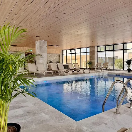 Skyline-sea In Odyssey Pool Fitness Apartment Mamaia