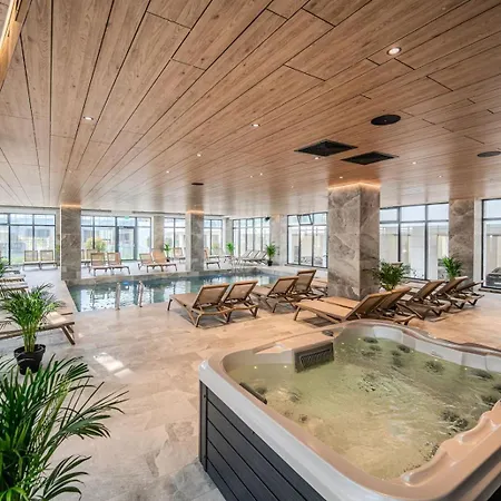 Skyline-sea In Odyssey Pool Fitness Apartment