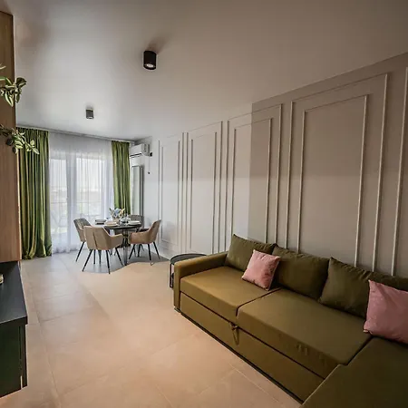 Skyline-sea In Odyssey Pool Fitness