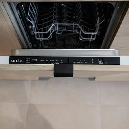 Skyline-sea In Odyssey Pool Fitness 马马亚